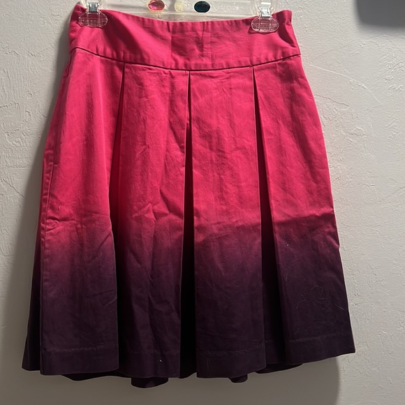 Express pink to purple ombré skirt (NWOT)- size 2 - Picture 2 of 2